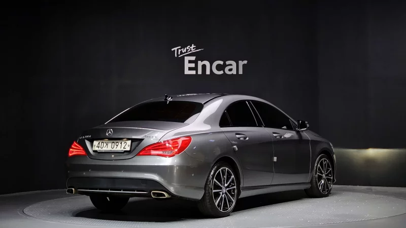 Mercedes-Benz CLA-Class