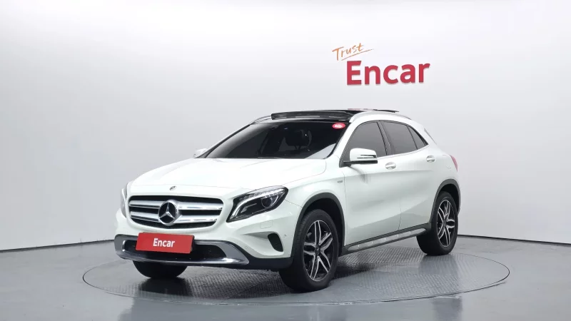 Mercedes-Benz GLA-Class