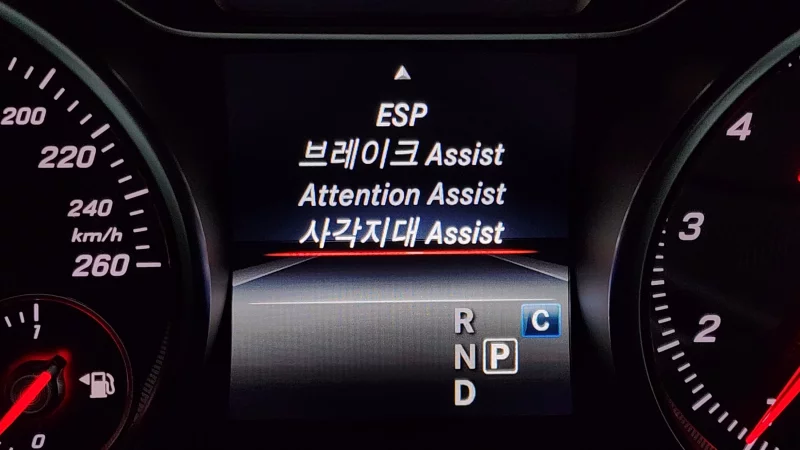 Mercedes-Benz GLA-Class