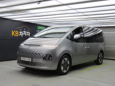 Hyundai Staria