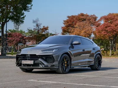 Lamborghini URUS