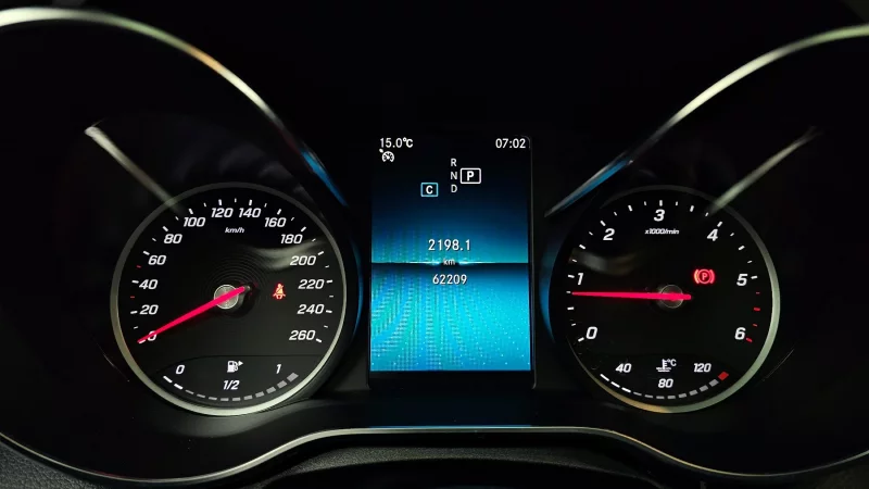 Mercedes-Benz C-Class