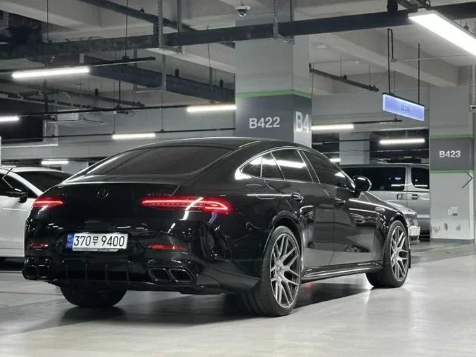 Mercedes-Benz AMG GT