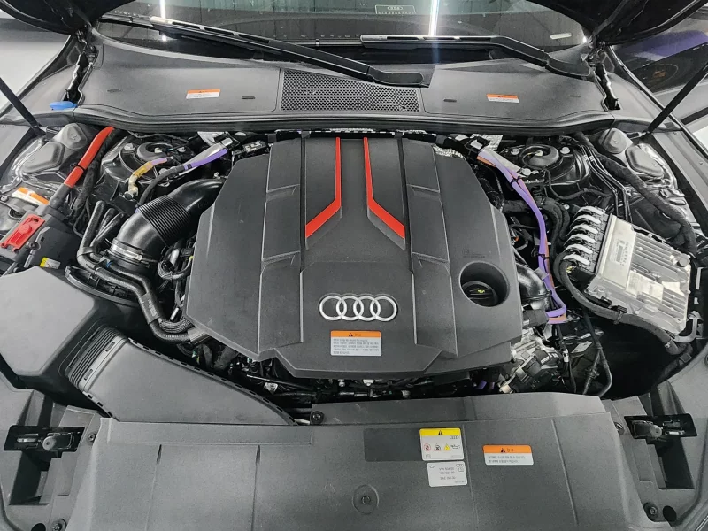 Audi S7