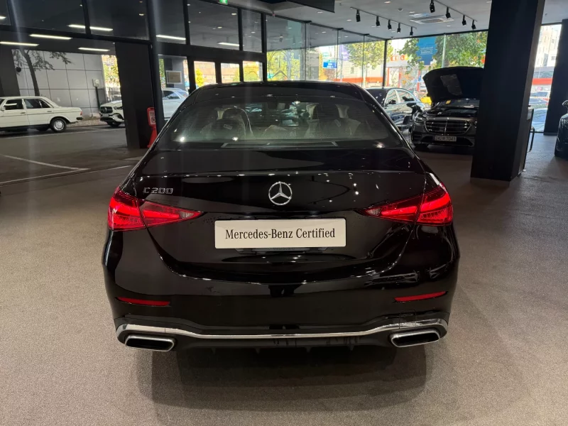 Mercedes-Benz C-Class