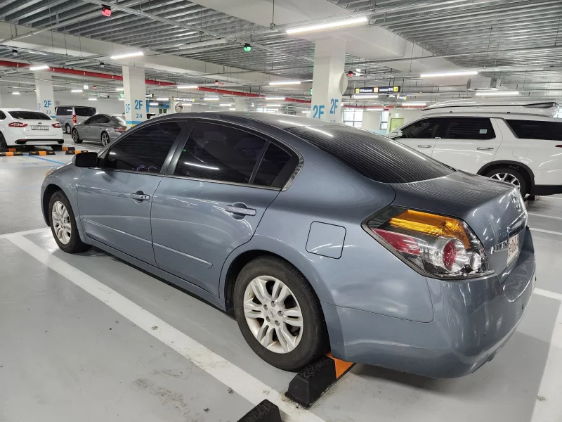Nissan Altima