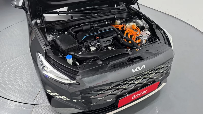 Kia K8