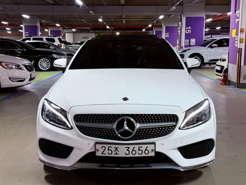 Mercedes-Benz C-Class