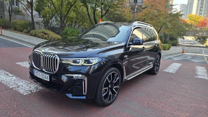 BMW X7