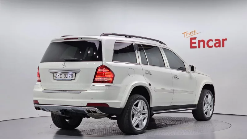 Mercedes-Benz GL-Class