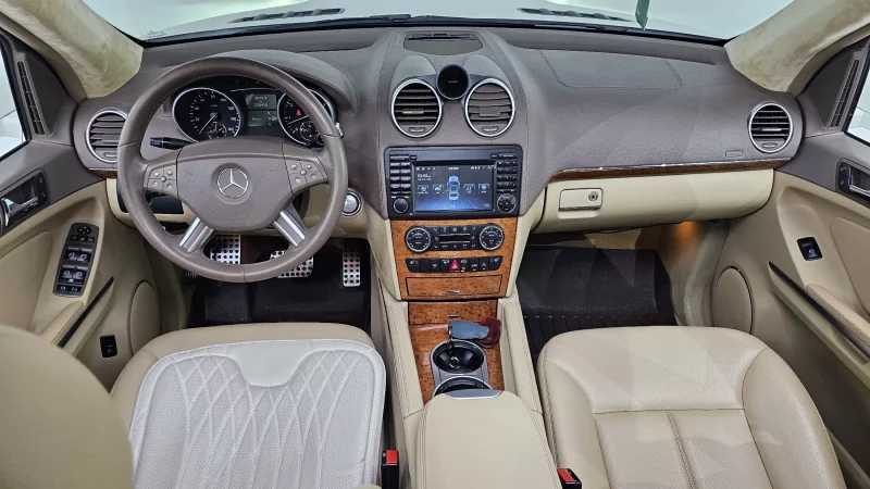 Mercedes-Benz GL-Class