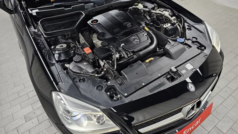 Mercedes-Benz SLK-Class