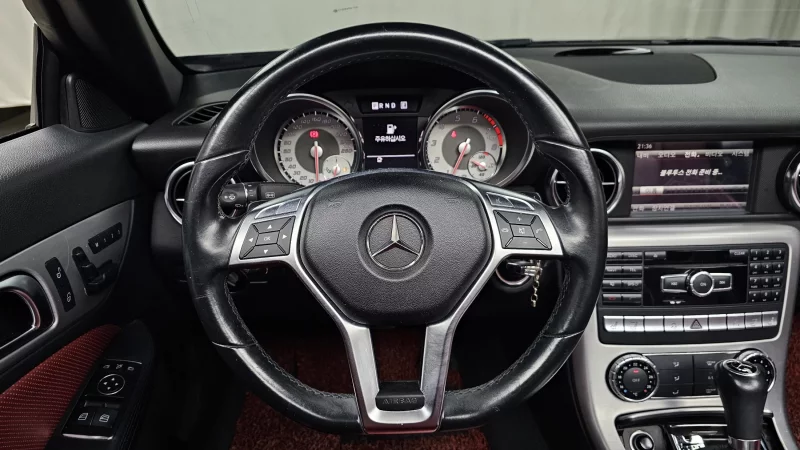 Mercedes-Benz SLK-Class