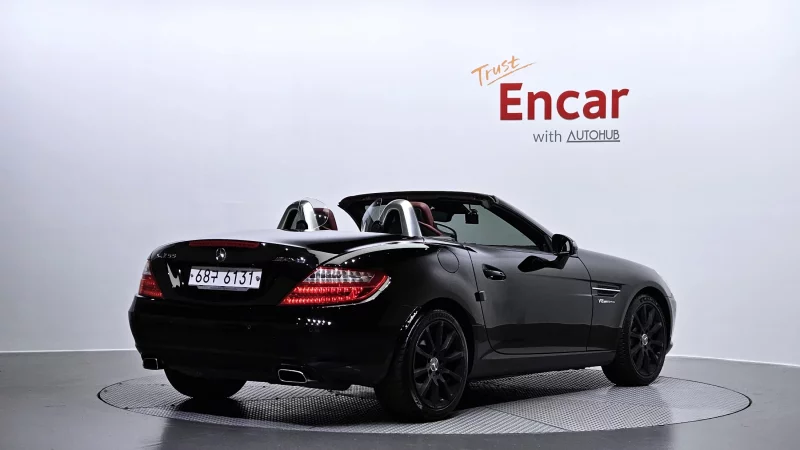 Mercedes-Benz SLK-Class