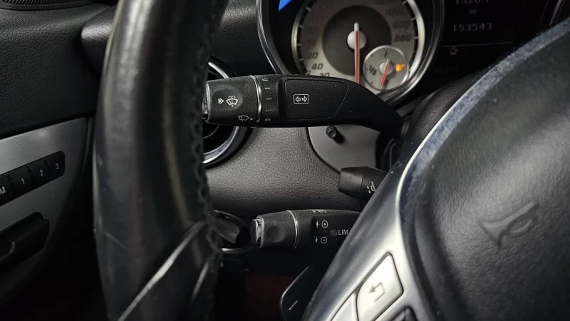 Mercedes-Benz SLK-Class