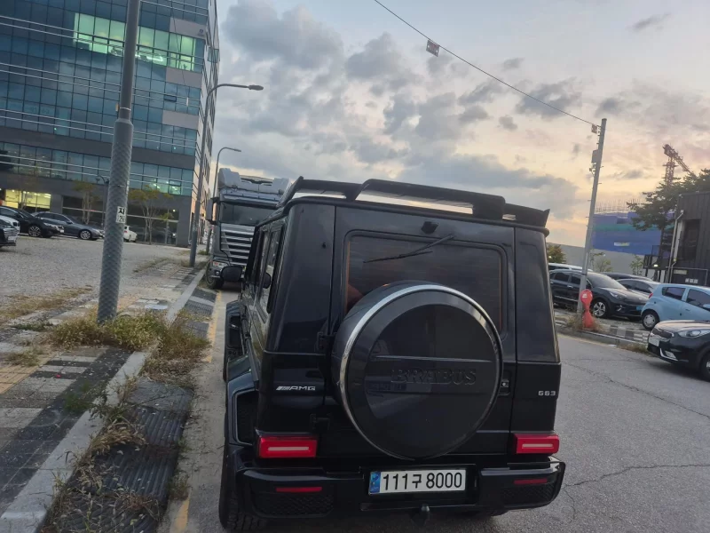 Mercedes-Benz G-Class