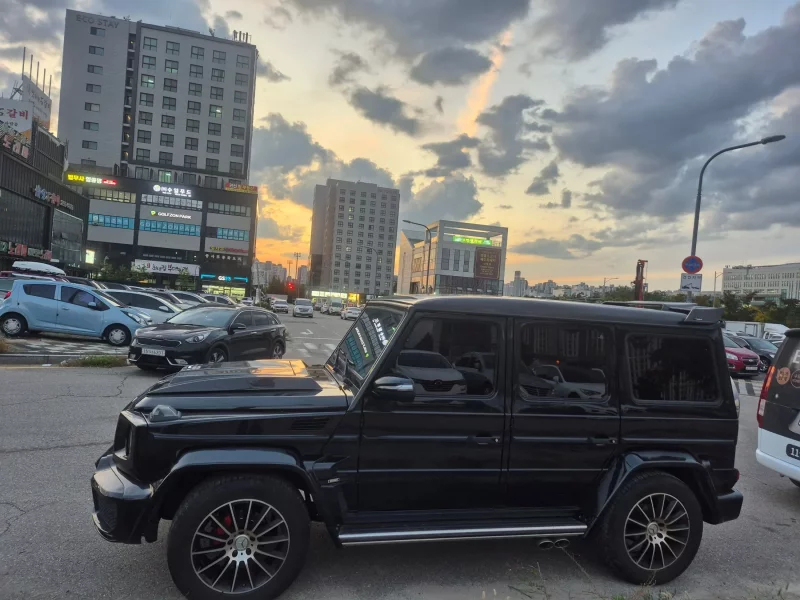 Mercedes-Benz G-Class