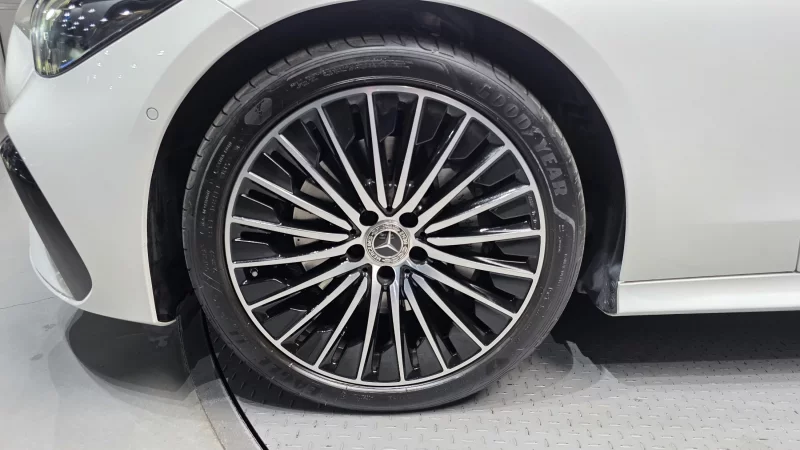 Mercedes-Benz CLE-Class