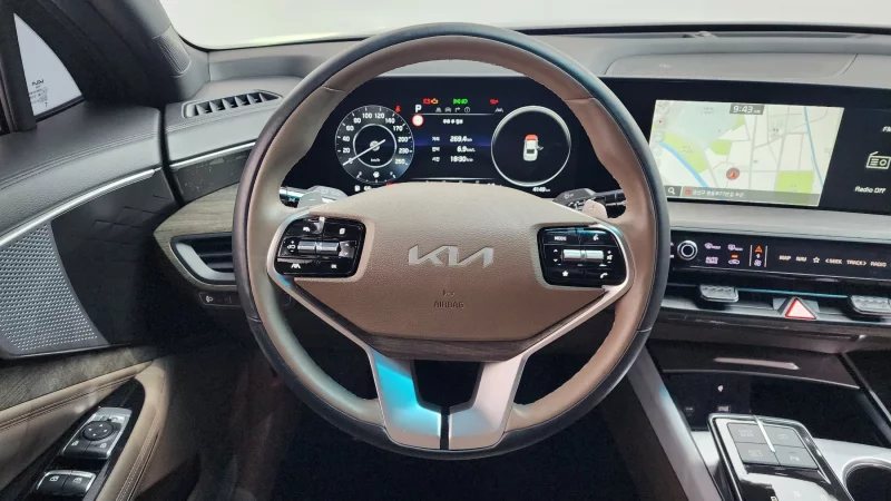 Kia K8