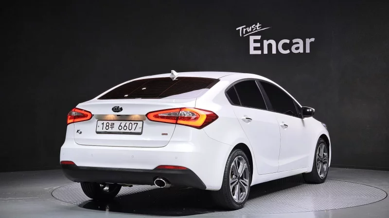 Kia K3