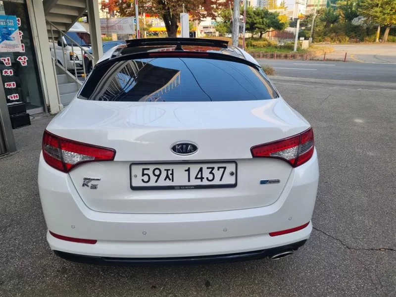 Kia K5