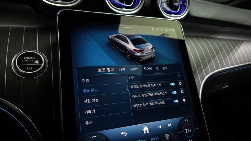 Mercedes-Benz C-Class