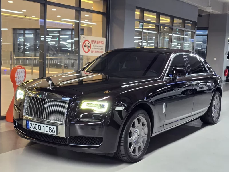 Rolls-Royce GHOST