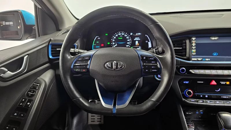Hyundai Ioniq