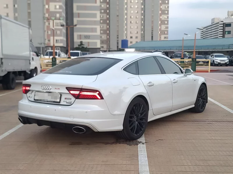 Audi A7