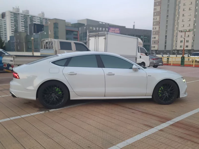 Audi A7