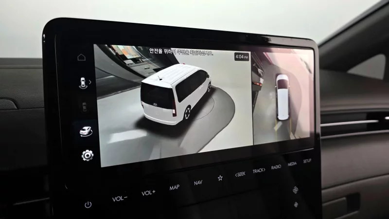 Hyundai Staria