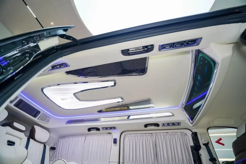 Mercedes-Benz V-Class