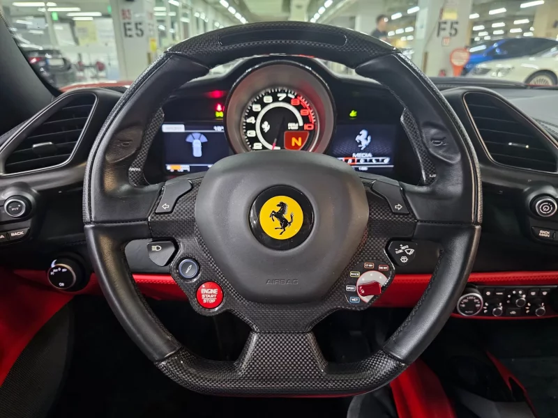 Ferrari 488