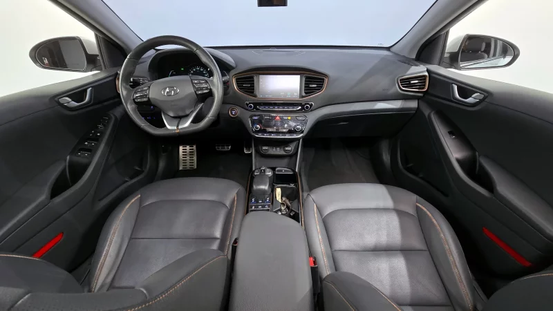 Hyundai Ioniq