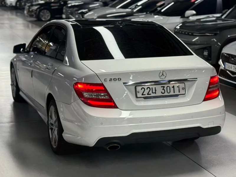 Mercedes-Benz C-Class