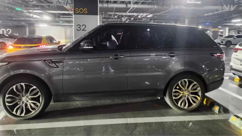 Land Rover RANGE ROVER SPORT