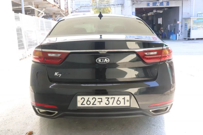 Kia K7