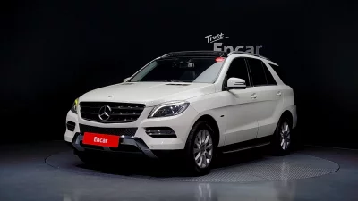 Mercedes-Benz M-class