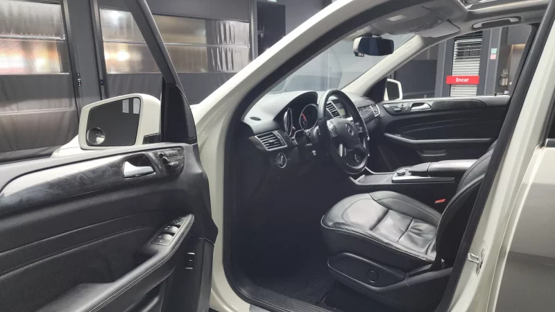 Mercedes-Benz M-class