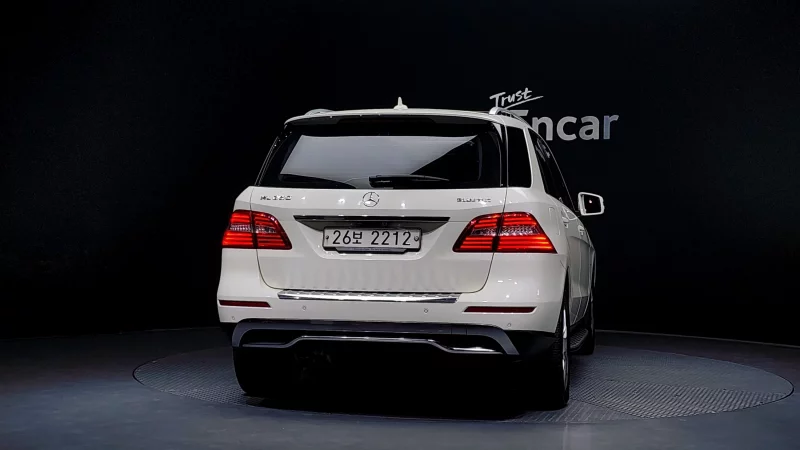 Mercedes-Benz M-class