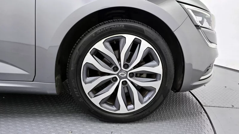 Renault Samsung SM6