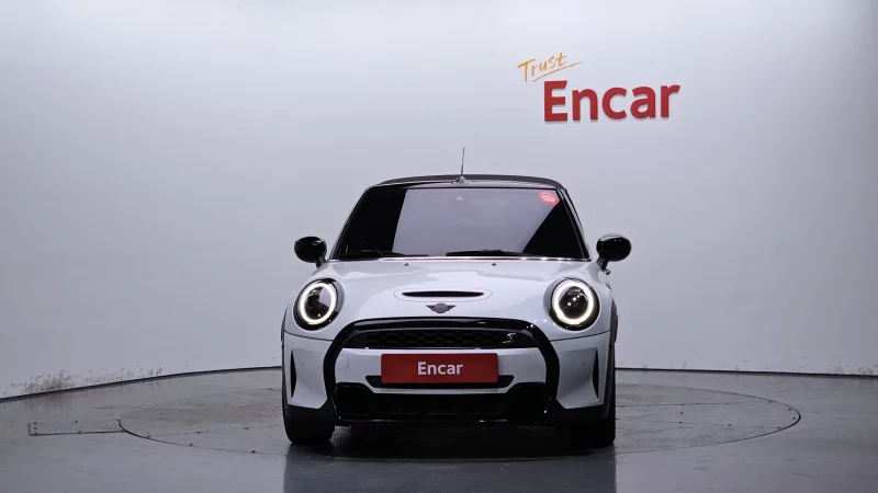 MINI Cooper Convertible