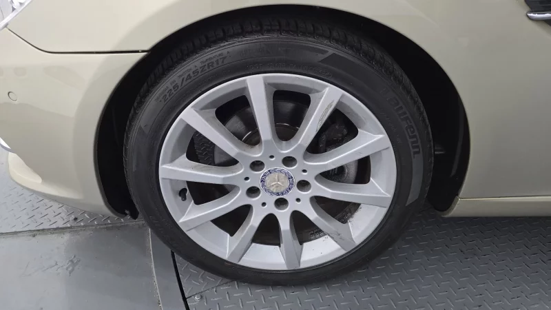 Mercedes-Benz SLK-Class