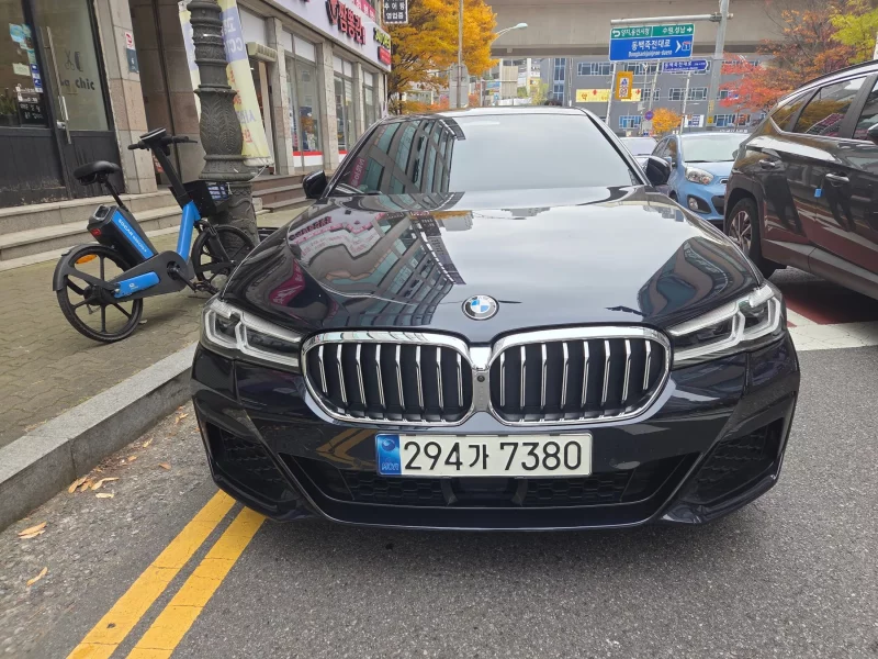 BMW 5-Series