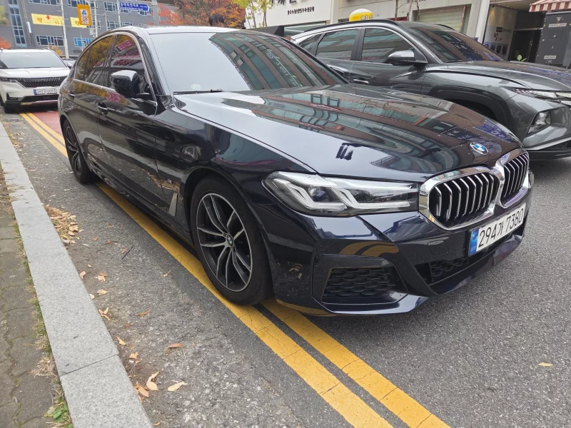 BMW 5-Series