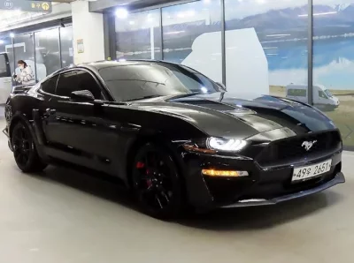 Ford MUSTANG