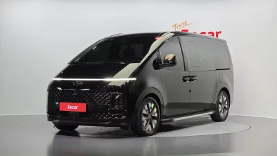 Hyundai Staria