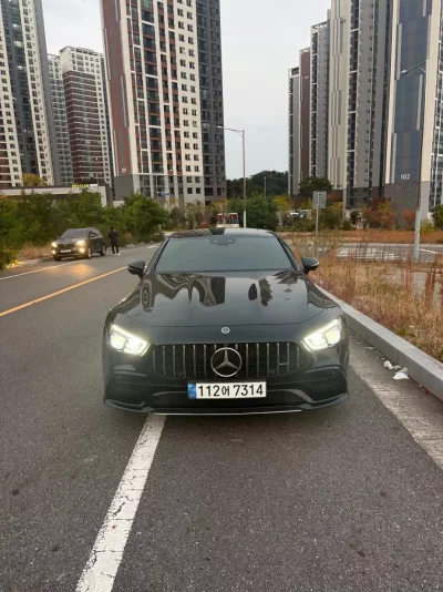 Mercedes-Benz AMG GT