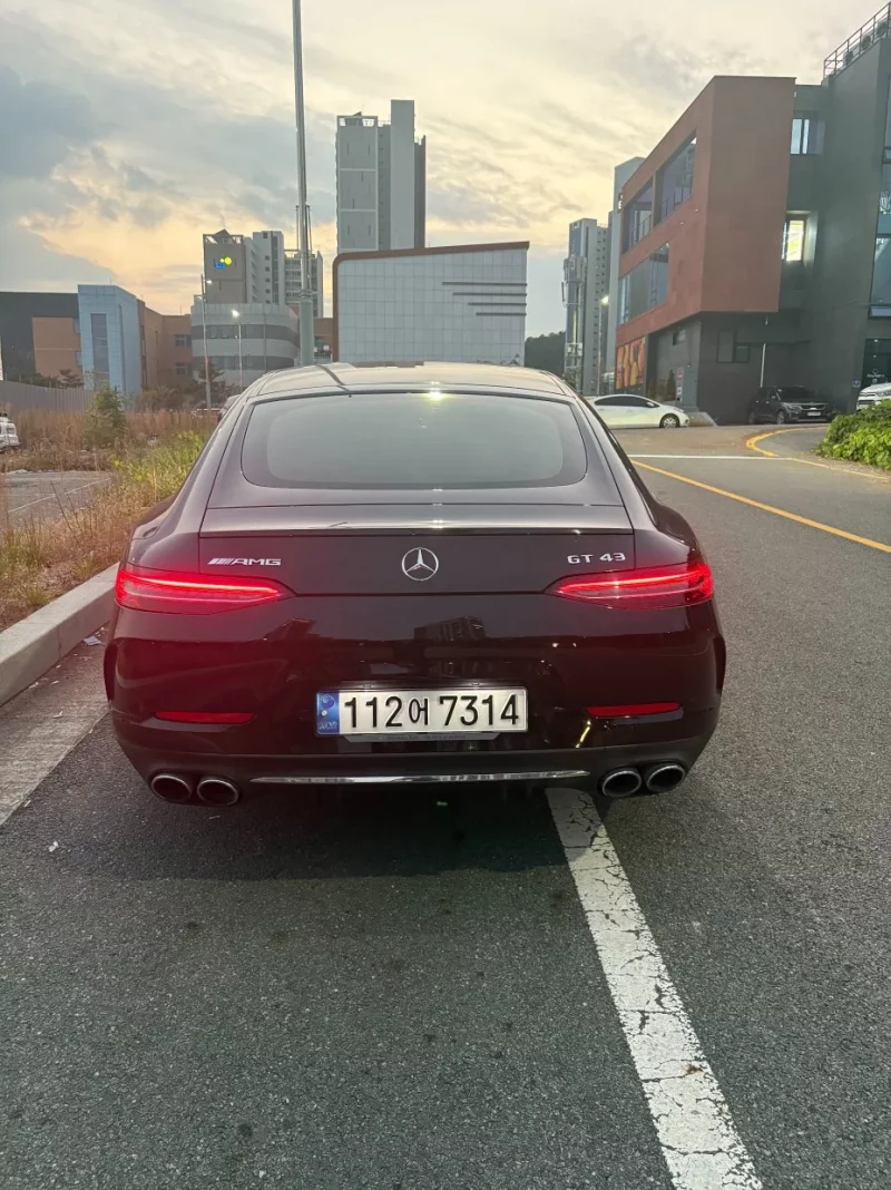 Mercedes-Benz AMG GT