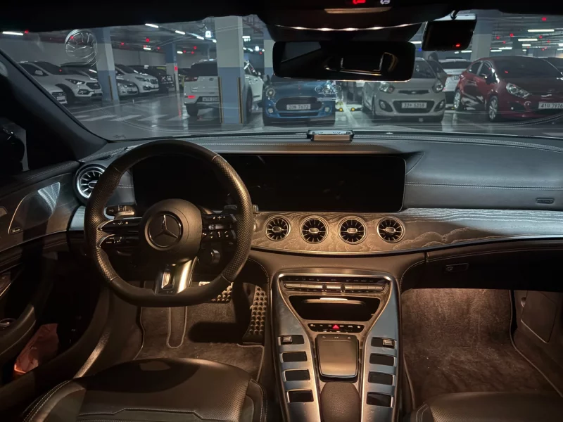 Mercedes-Benz AMG GT